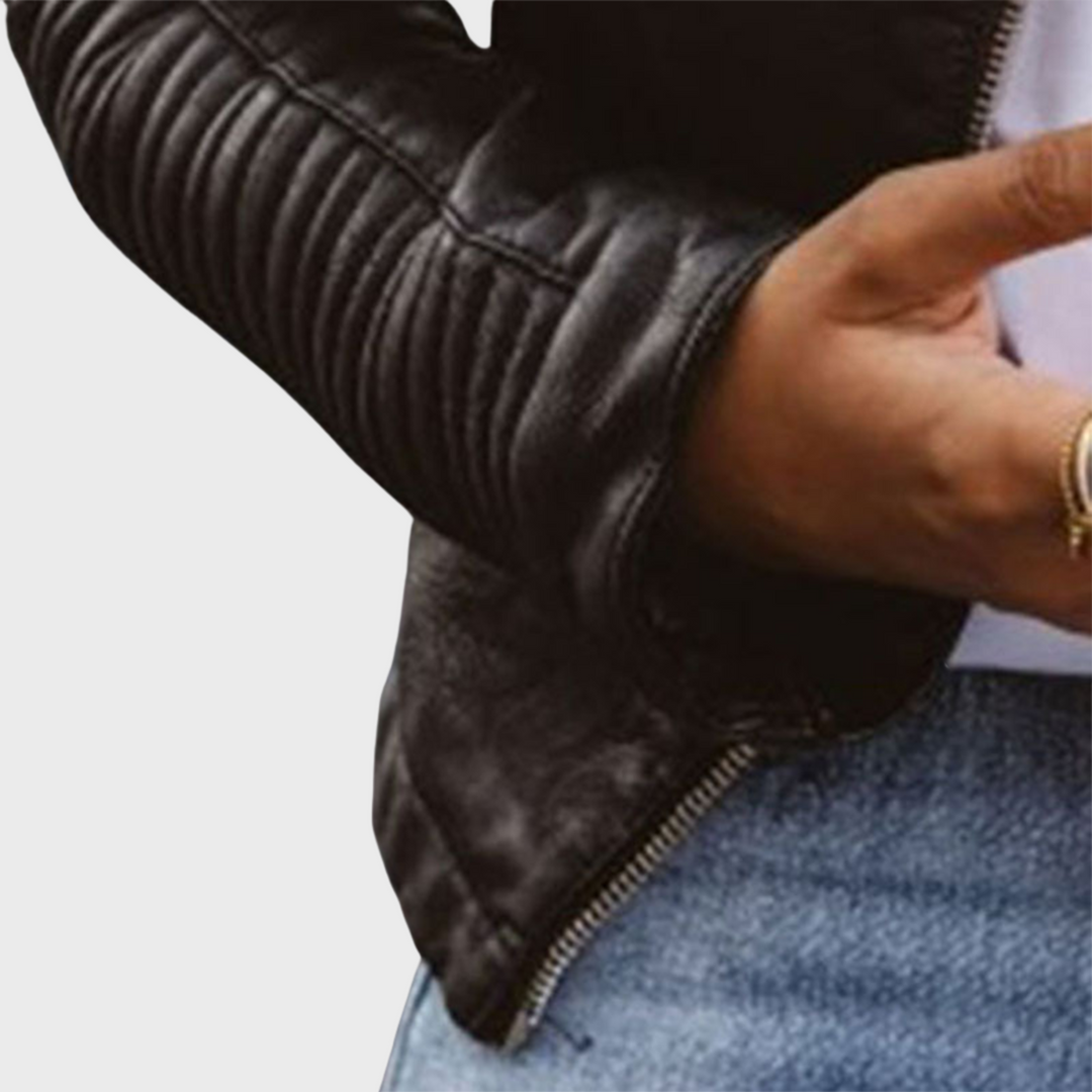 Lāsma Leather Jacket – sieviešu īstā ādas jaka ar elegantām līnijām