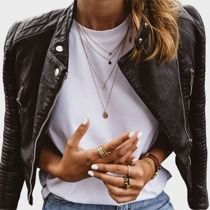 Lāsma Leather Jacket – sieviešu īstā ādas jaka ar elegantām līnijām