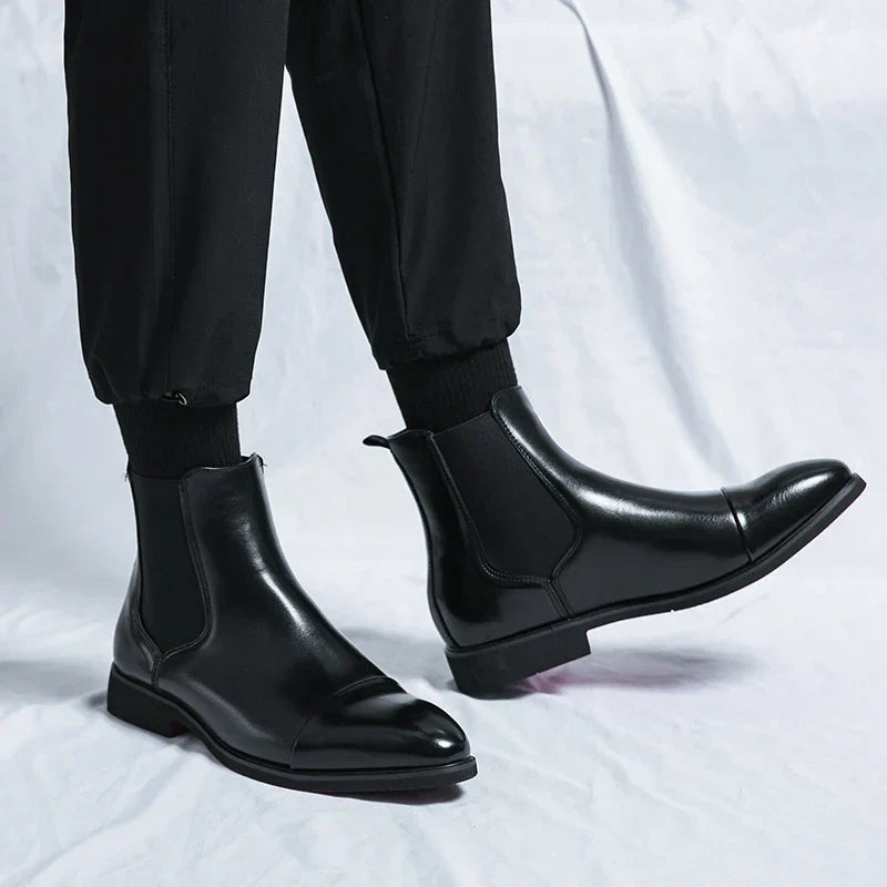 Julian Carracci | Chelsea Zābaki ar Cap Toe Eleganci