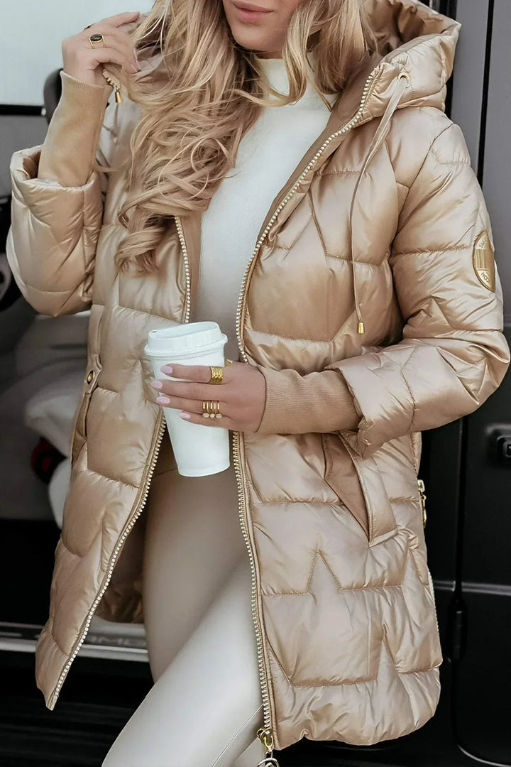 Anete Winter Grace – siltums un elegance vienā mētelī