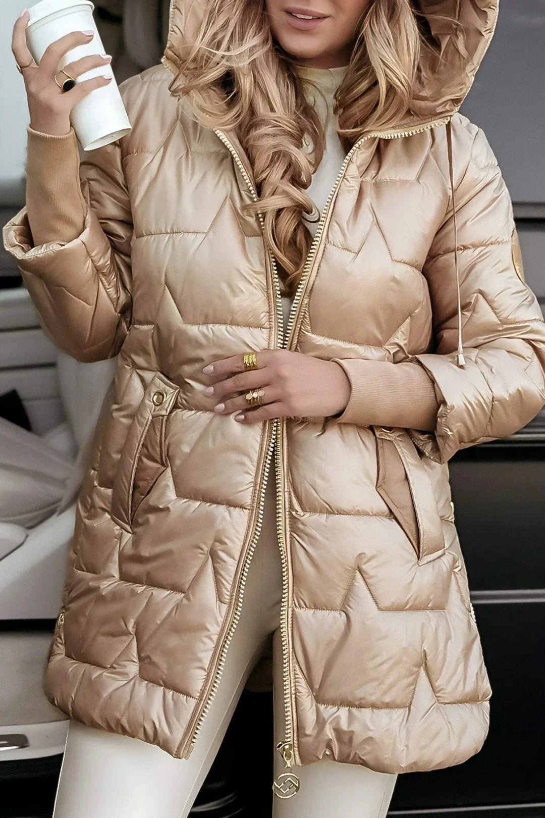 Anete Winter Grace – siltums un elegance vienā mētelī